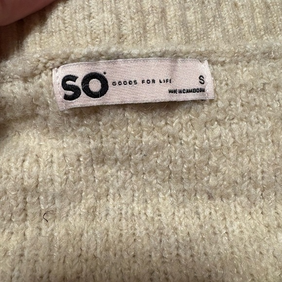 SO Women's Beige V-Neck Sweater - Picture 3 of 3